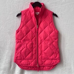 Size XS J. Crew Coral Pink Quilted Down Puffer Vest Zip Front Lightweight Jacket